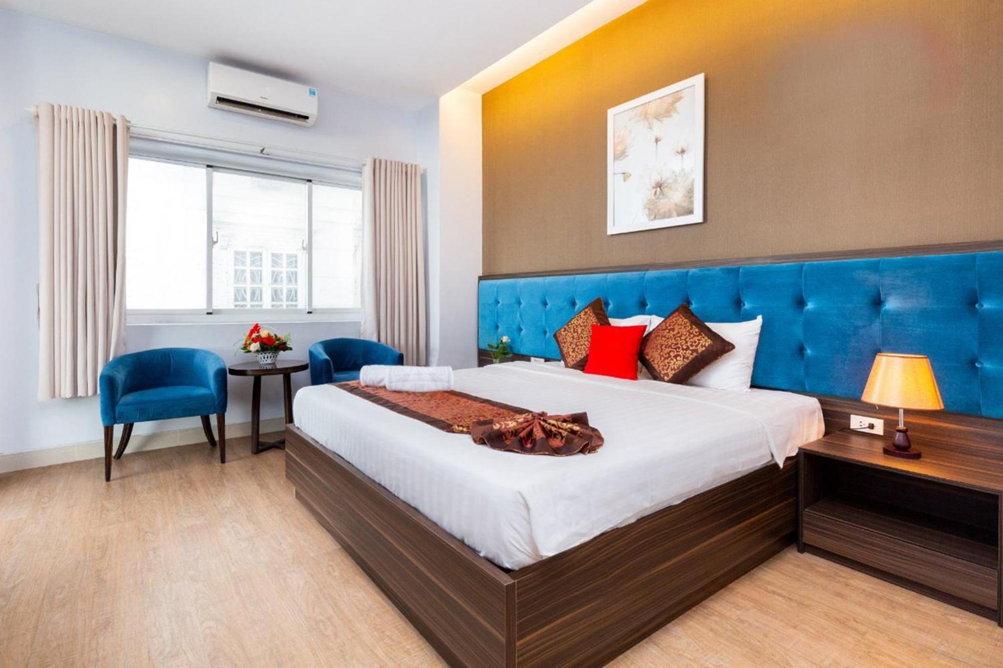 Khach San Bamboo Sai Gon Hotel Хошимин Екстериор снимка