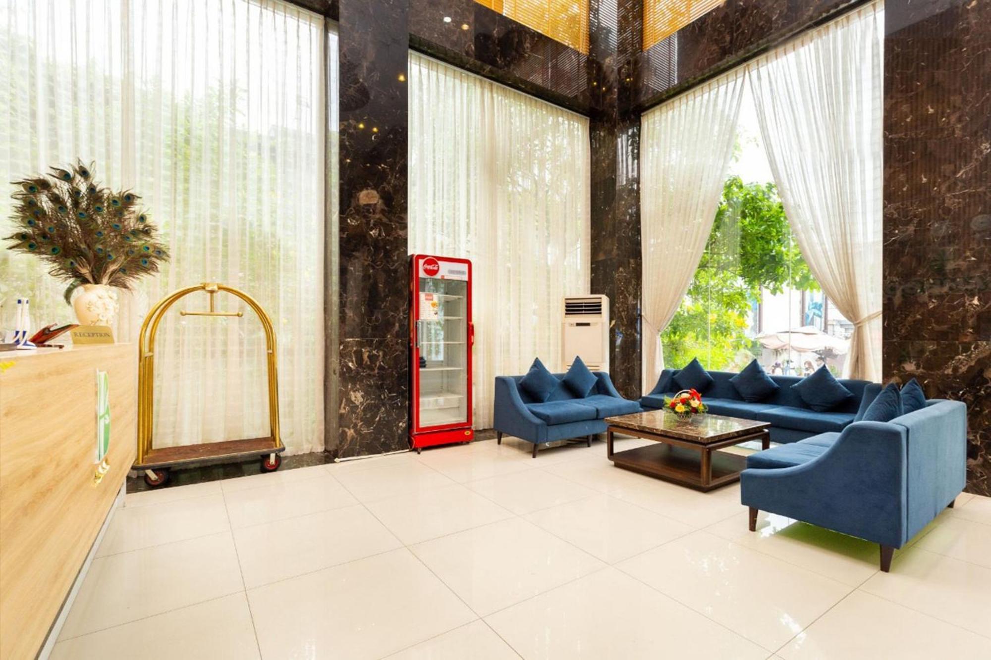 Khach San Bamboo Sai Gon Hotel Хошимин Екстериор снимка