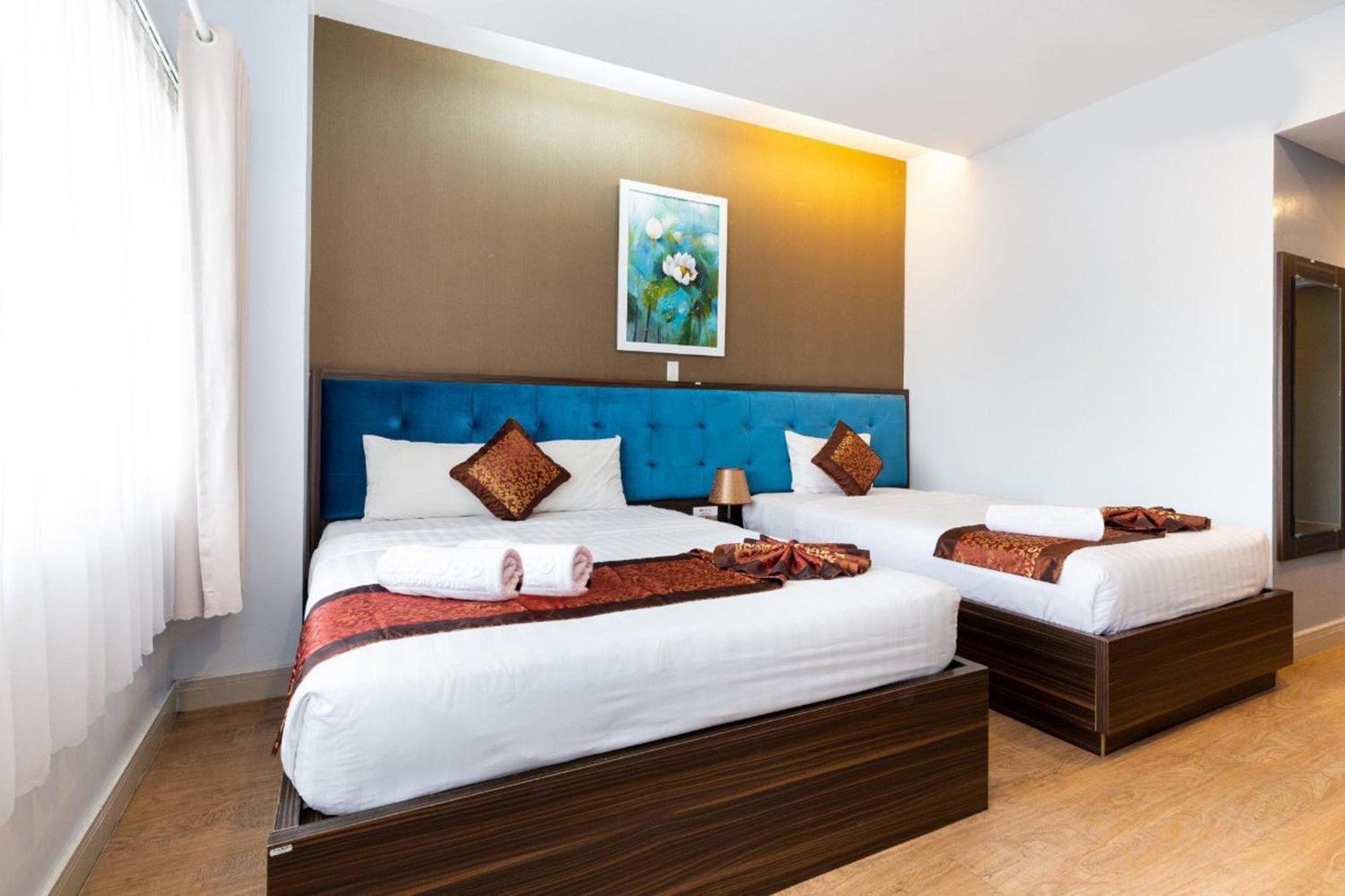 Khach San Bamboo Sai Gon Hotel Хошимин Екстериор снимка