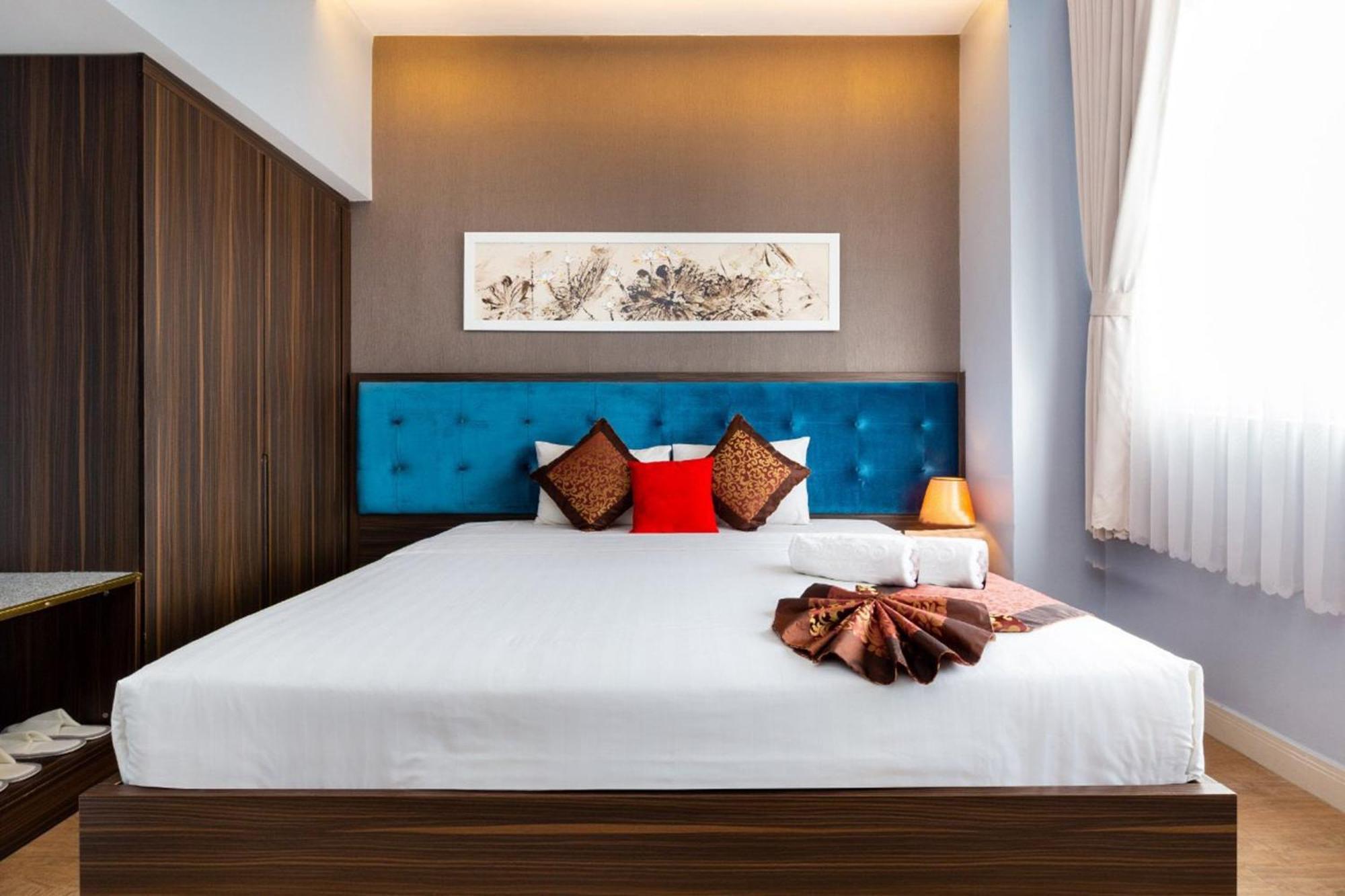 Khach San Bamboo Sai Gon Hotel Хошимин Екстериор снимка
