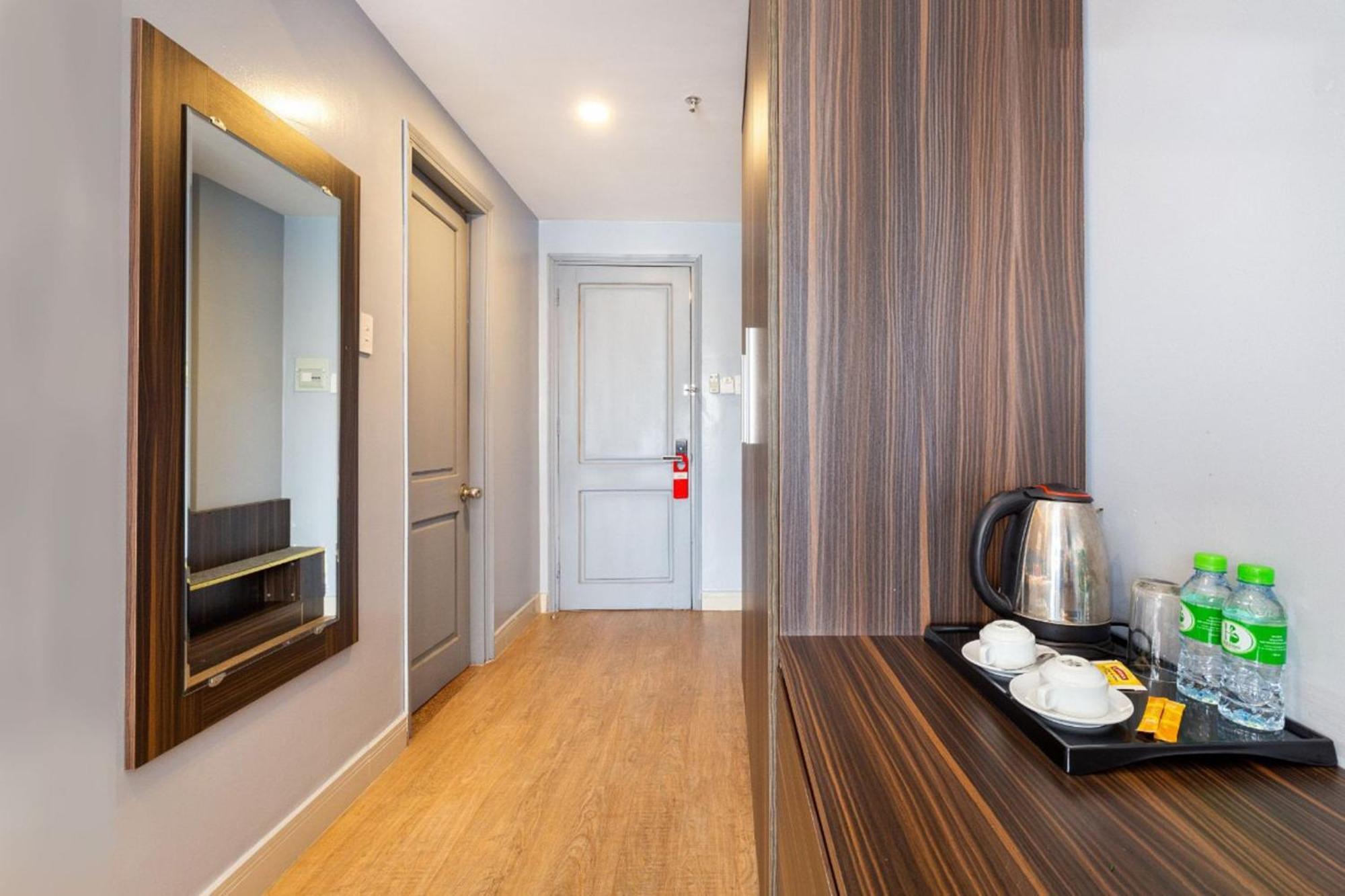 Khach San Bamboo Sai Gon Hotel Хошимин Екстериор снимка